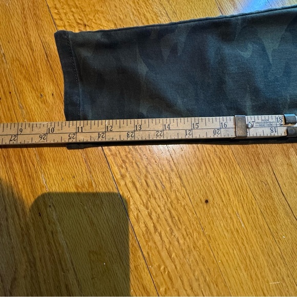 Zara Z1975 Women’s Camo Skinny Moto Jeans Size 4 - Picture 9 of 9